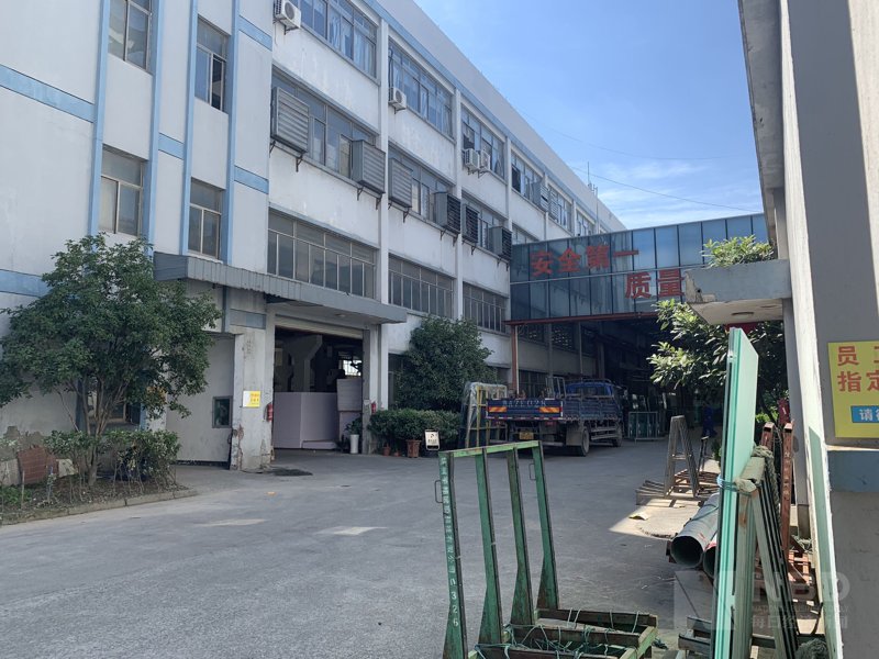 进出口代理：跨越国界的桥梁